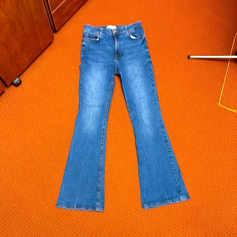 Zara Blue Flared Women's Jeans 8 Long NWOT
